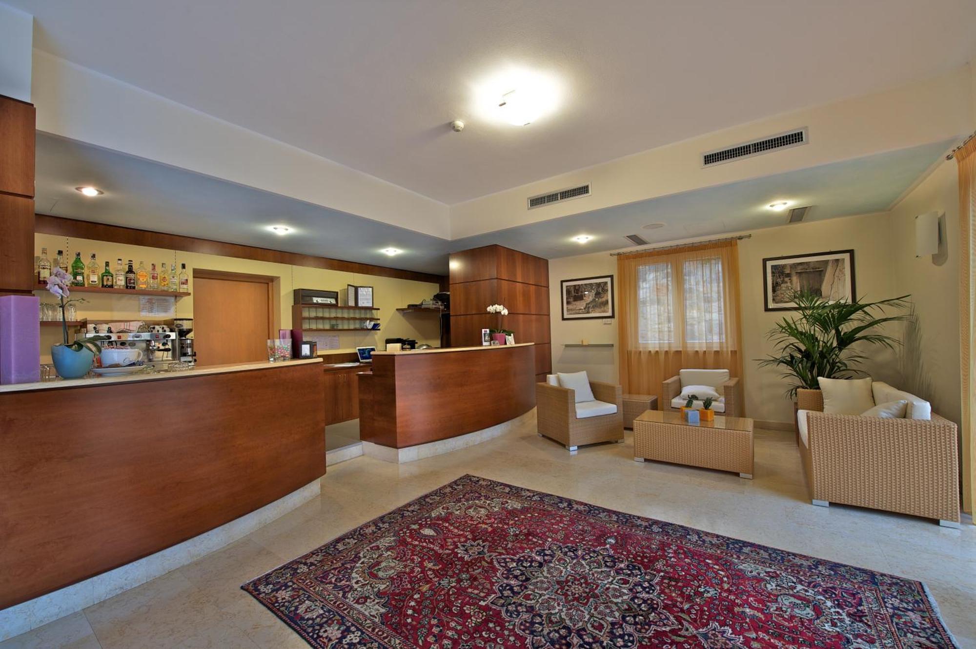 Hotel Garni Orchidea Malcesine Exterior foto