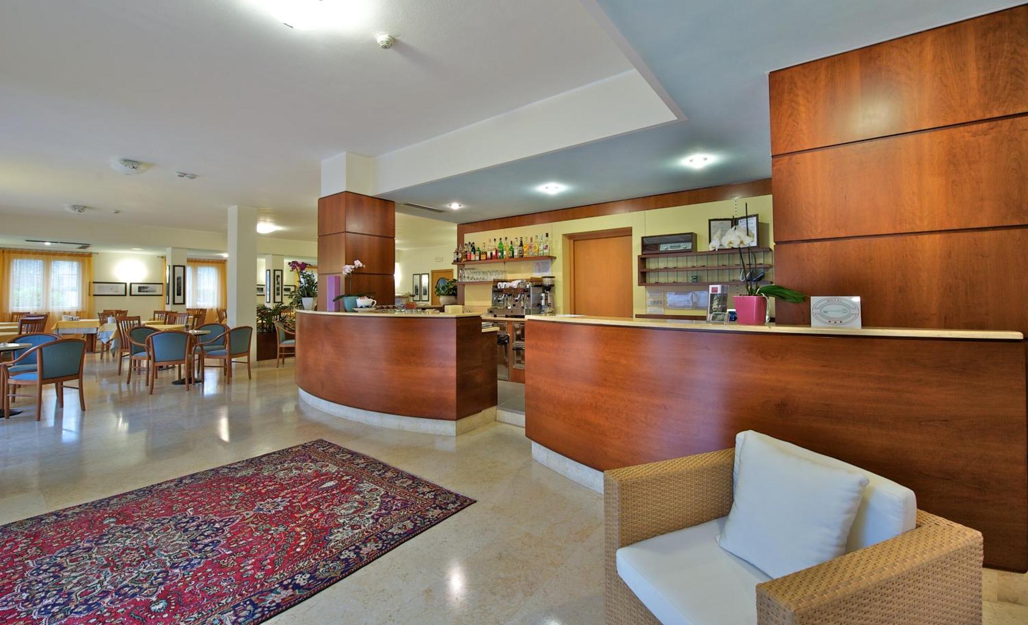 Hotel Garni Orchidea Malcesine Exterior foto